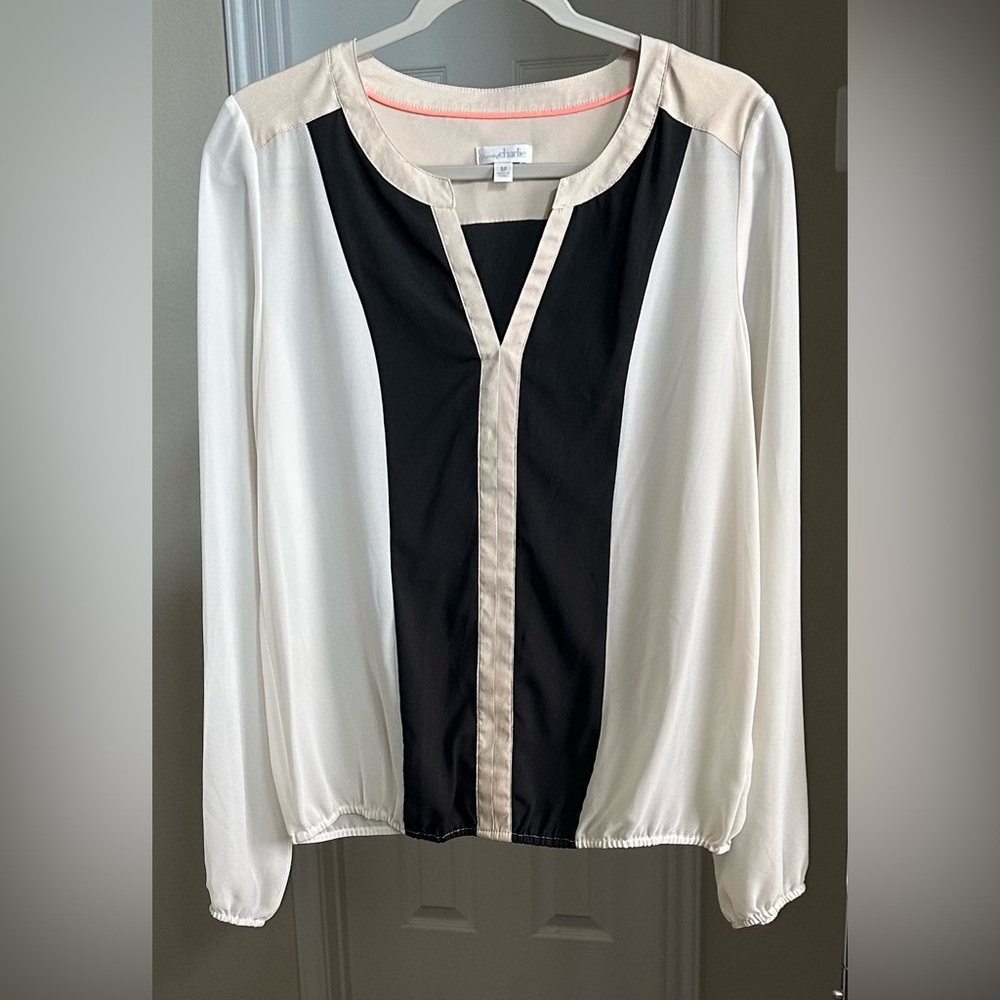 Charming Charlie Long Sleeve Top